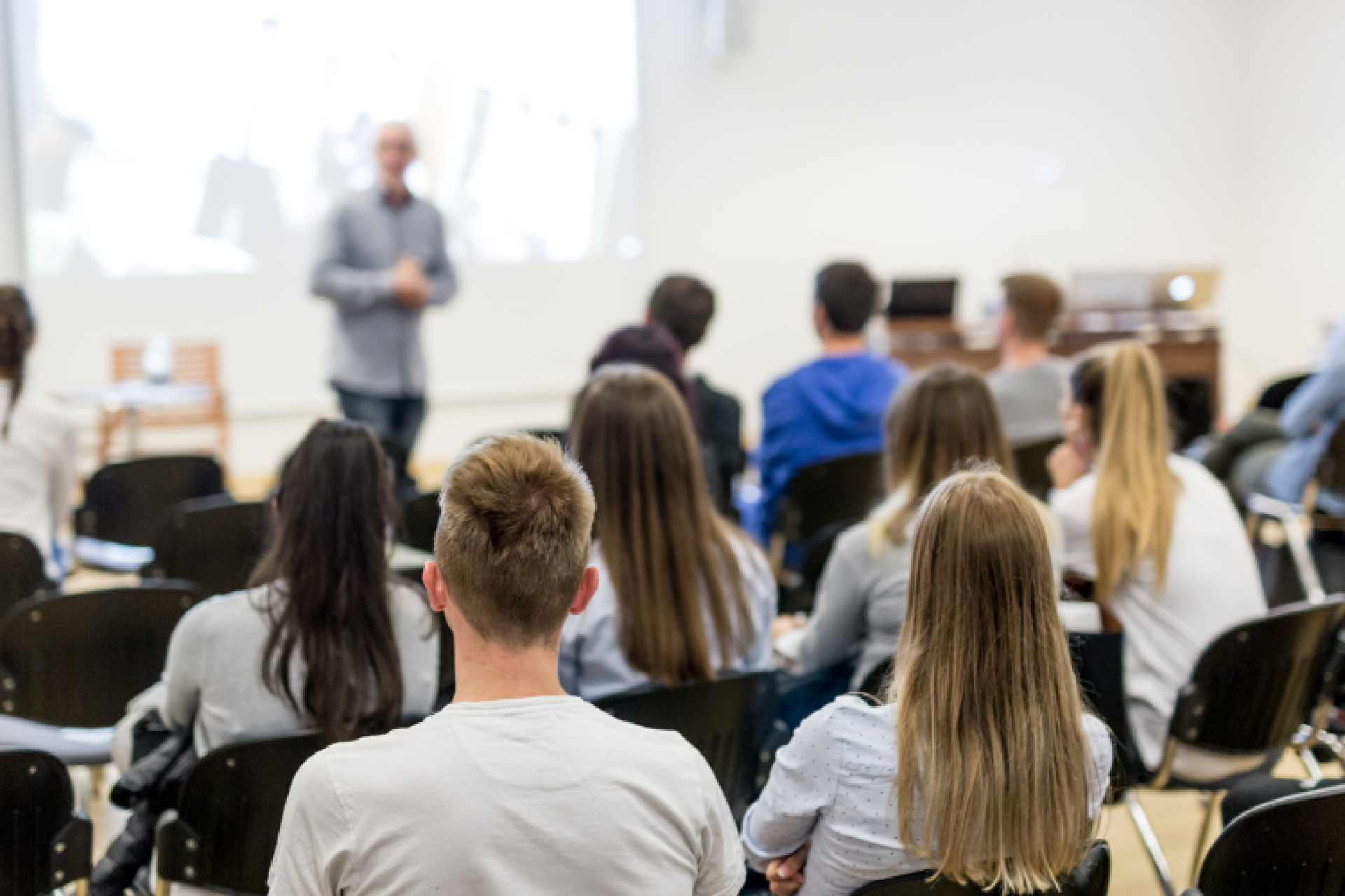 Women Creating Change and University Settlement Team Up
